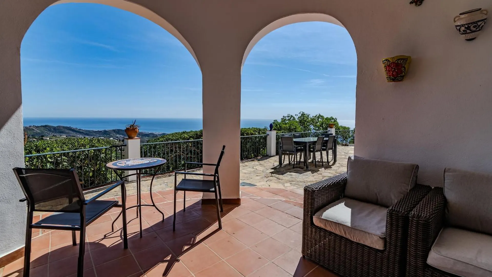 Villa House Of The Rising Sun Sayalonga